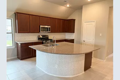 323 Avenue B, Richmond, TX 77406 - Photo 9