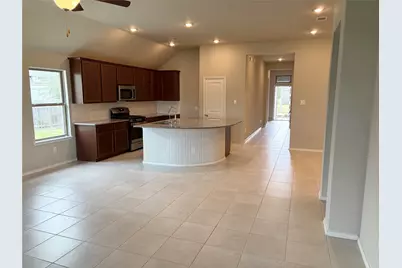 323 Avenue B, Richmond, TX 77406 - Photo 5