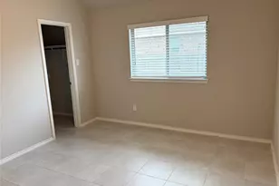 323 Avenue B, Richmond, TX 77406 - Photo 13