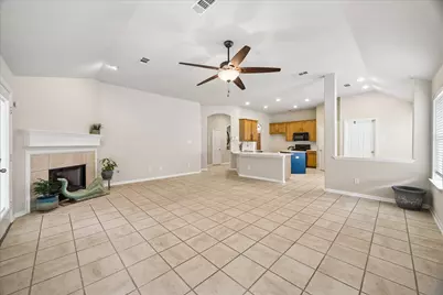 10719 Knoll Bend Lane, Houston, TX 77070 - Photo 9