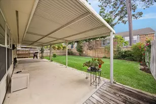 10719 Knoll Bend Ln, Houston, TX 77070 - Photo 31