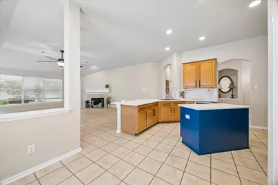 10719 Knoll Bend Lane, Houston, TX 77070 - Photo 15