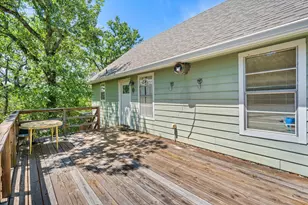 302 Lake Forest Cir, Somerville, TX 77879 - Photo 19