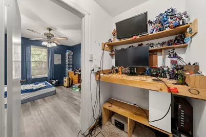 302 Lake Forest Circle, Somerville, TX 77879 - Photo 11