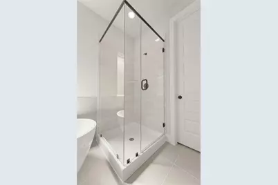 10950 Middle Ridge Drive, Missouri City, TX 77459 - Photo 11