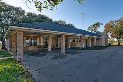 10919 Highway 36, Bellville, TX 77418 - Photo 33
