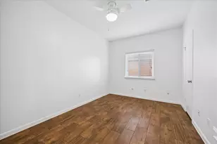 1715 Gingerleaf Ln, Houston, TX 77055 - Photo 21