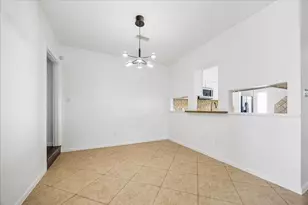 1715 Gingerleaf Ln, Houston, TX 77055 - Photo 11