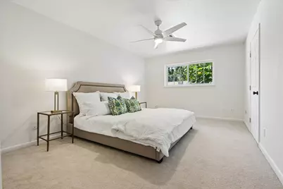 10618 Bordley Drive, Houston, TX 77042 - Photo 9
