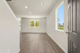 1102 Burkes Rdg Trl, Conroe, TX 77301 - Photo 3