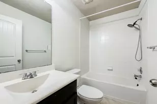 29015 Jacobs River Dr, Katy, TX 77494 - Photo 9