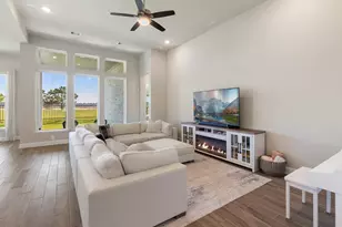 16147 Sapphire Crst Dr, Conroe, TX 77302 - Photo 17