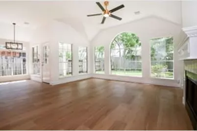 202 Knoll Forest Drive, Sugar Land, TX 77479 - Photo 13