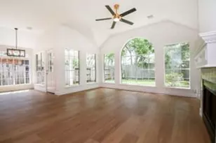 202 Knoll Forest Dr, Sugar Land, TX 77479 - Photo 13