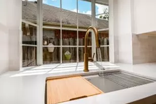 202 Knoll Forest Dr, Sugar Land, TX 77479 - Photo 11