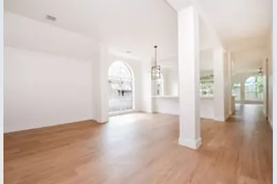 202 Knoll Forest Drive, Sugar Land, TX 77479 - Photo 3