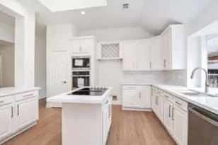 202 Knoll Forest Dr, Sugar Land, TX 77479 - Photo 7