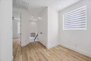 1034 W 17th St, Houston, TX 77008 - Photo 15