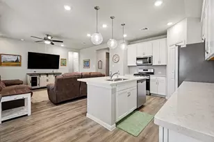 7627 Fremantle Ln, Baytown, TX 77523 - Photo 11