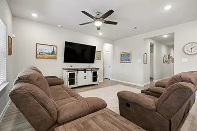 7627 Fremantle Lane, Baytown, TX 77523 - Photo 7