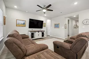 7627 Fremantle Ln, Baytown, TX 77523 - Photo 7