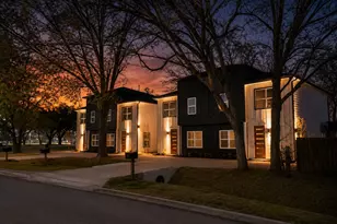 8805 Parkway Dr, Houston, TX 77088 - Photo 1