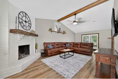 10 Kittiwake Court, The Woodlands, TX 77380 - Photo 5