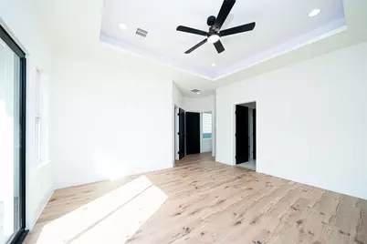 2429 Parker Road, Houston, TX 77093 - Photo 9