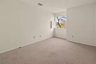 10647 Chapel Hill Dr, Houston, TX 77099 - Photo 31