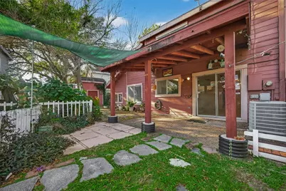 10647 Chapel Hill Drive, Houston, TX 77099 - Photo 43