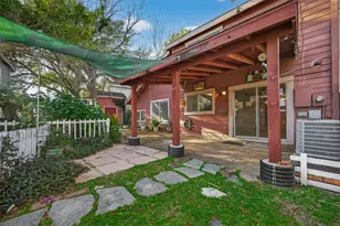 10647 Chapel Hill Dr, Houston, TX 77099 - Photo 43