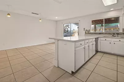 10647 Chapel Hill Drive, Houston, TX 77099 - Photo 17