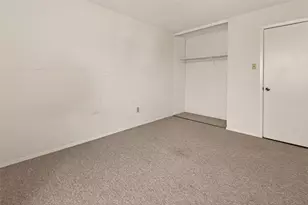 10647 Chapel Hill Dr, Houston, TX 77099 - Photo 29