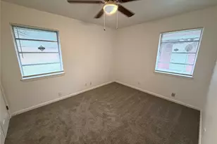 316 Angle St, Angleton, TX 77515 - Photo 25