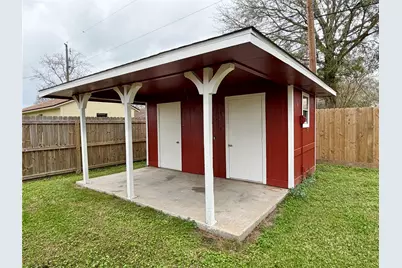 316 Angle Street, Angleton, TX 77515 - Photo 29