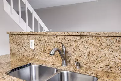 1930 Avenue B, Katy, TX 77493 - Photo 7