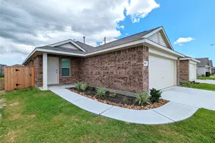 8810 Wooster Trails Dr, Baytown, TX 77521 - Photo 1