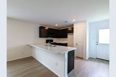 8810 Wooster Trails Drive, Baytown, TX 77521 - Photo 5
