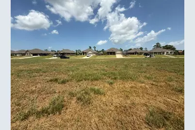 4420 Leslies Way, Dickinson, TX 77539 - Photo 7