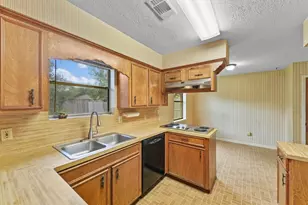 5103 Forest Trail, Baytown, TX 77521 - Photo 9