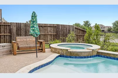 14511 Meadowlands Drive, Mont Belvieu, TX 77523 - Photo 9