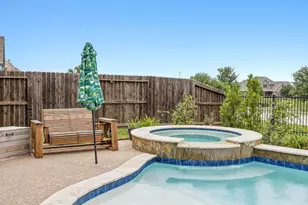 14511 Meadowlands Dr, Mont Belvieu, TX 77523 - Photo 9