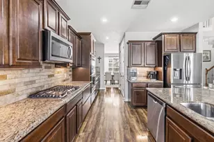14511 Meadowlands Dr, Mont Belvieu, TX 77523 - Photo 19