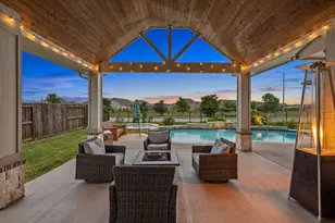 14511 Meadowlands Dr, Mont Belvieu, TX 77523 - Photo 1