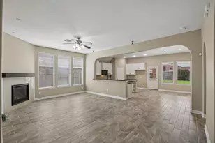 11022 Sarah Bluff Ln, Cypress, TX 77433 - Photo 11