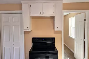 2820 Moore Ave, Bay City, TX 77414 - Photo 5