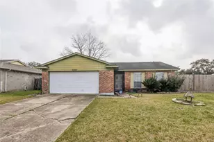 16319 Clearmont Dr, Houston, TX 77053 - Photo 1