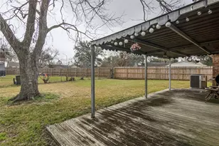 16319 Clearmont Dr, Houston, TX 77053 - Photo 19