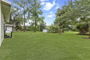 606 Winding Way St, Lake Jackson, TX 77566 - Photo 31