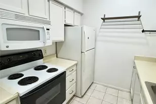 8055 Cambridge St, Houston, TX 77054 - Photo 13